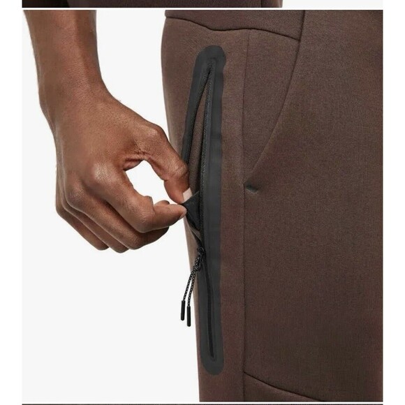 Nike Sweatpants Mens Size L Black Spec Tech Fleece Joggers Athleisure Slim Fit - Picture 2 of 16